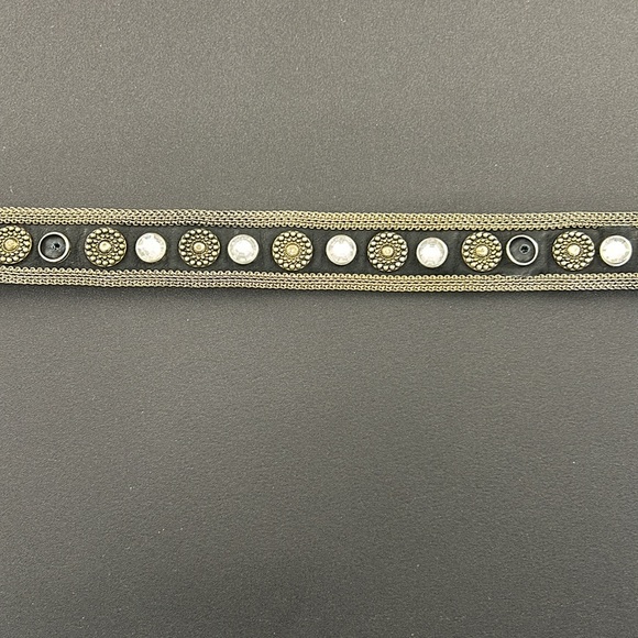 Women’s, Belts, Sand Castle, Small, Black & Gold Tone - Picture 9 of 13